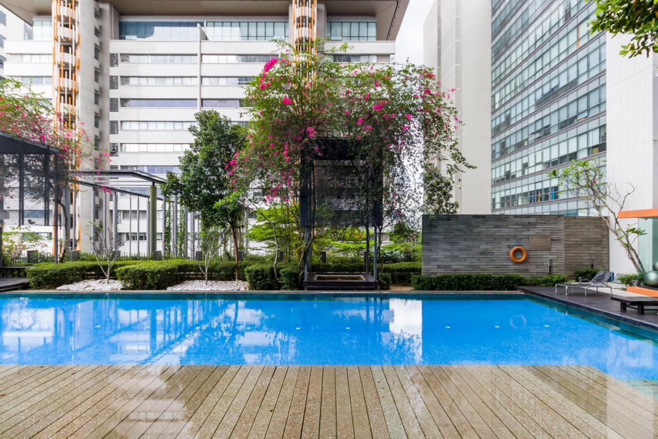Pj8 Service Suites By Airhost Petaling Jaya Exterior photo